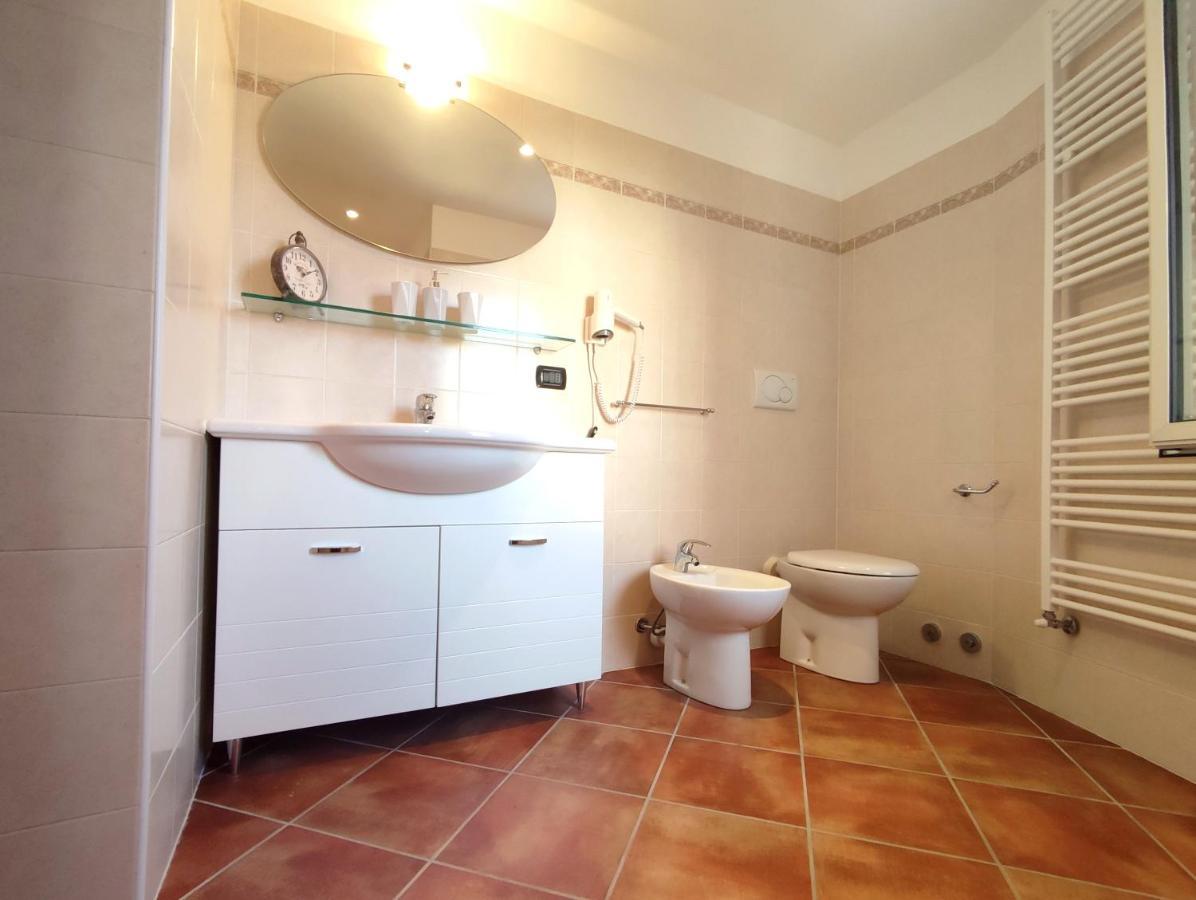 B&B Villa Regina Brunate Exteriér fotografie